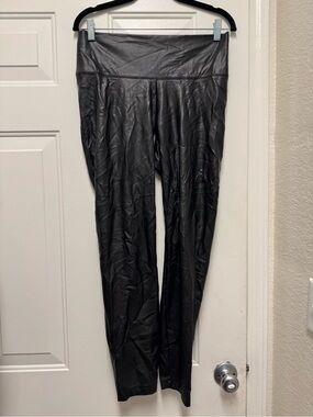 White House Black Market Black Faux Leather Leggings 0151